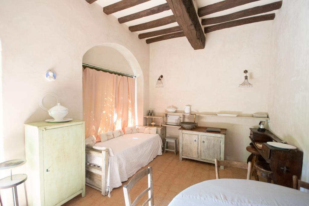 Locanda Dei Melograni Gossolengo Exterior foto